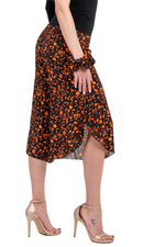 Load image into Gallery viewer, Bronze Orange Floral Print Tango Capri Pants