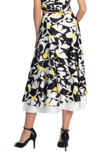 Load image into Gallery viewer, Daisy Print Two-layer Satin Dance Skirt