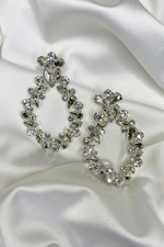Load image into Gallery viewer, Sylvie White Tango Earrings