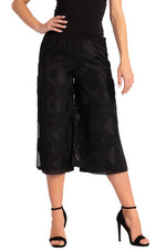 Load image into Gallery viewer, Two-layer Black 3D Refief Cropped Culottes With Slits
