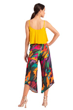 Load image into Gallery viewer, Yellow Loose Crop Top With Bust Lining