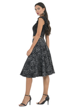 Load image into Gallery viewer, Black Abstract Line Print Full Swing Skirt
