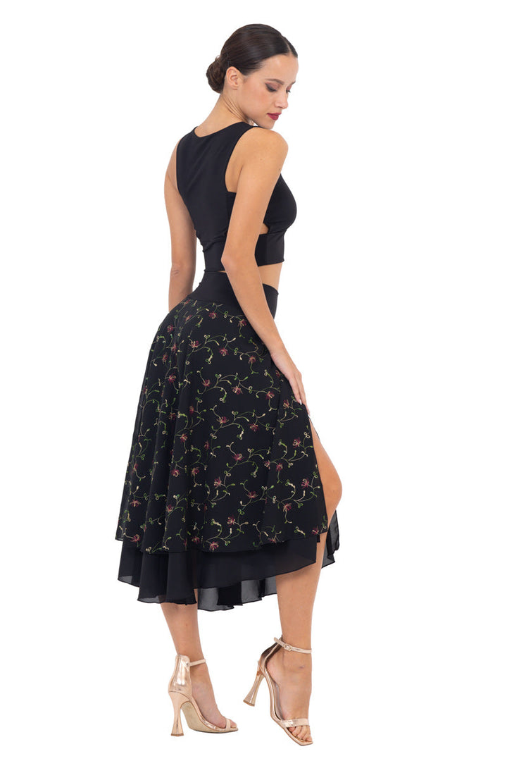 Delicate Floral Embroidered Georgette Two-layer Skirt