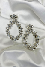 Load image into Gallery viewer, Sylvie White Tango Earrings
