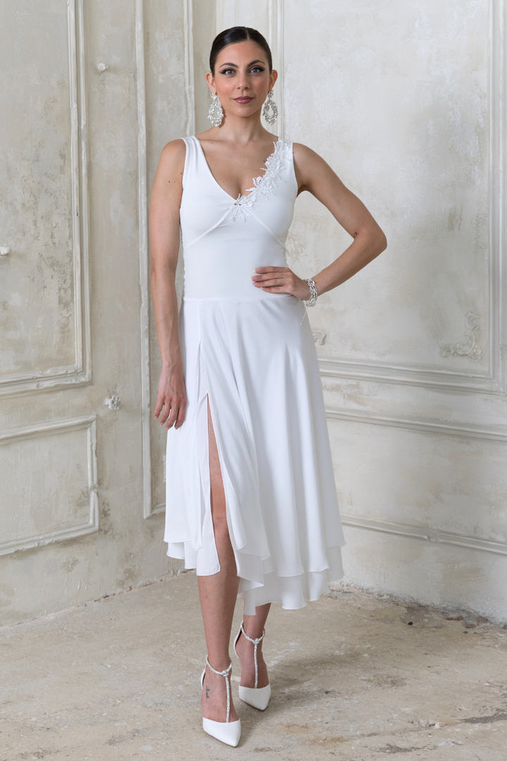 Keyhole Back Two-Tiered Off-White Dress With Lace Applique Keyhole Back Two-Tiered Off-White Dress With Lace Applique