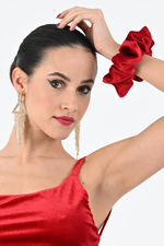 Load image into Gallery viewer, Monochrome Stretch Velvet Scrunchie