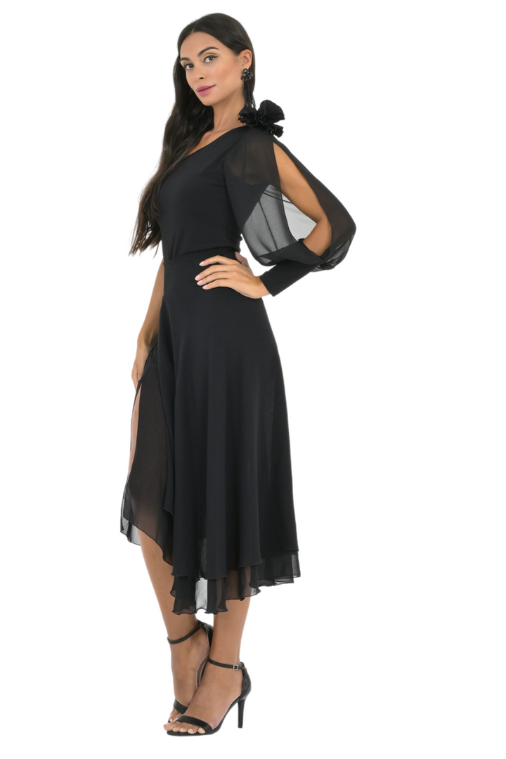 One-Sleeve Top with Slit Sleeve