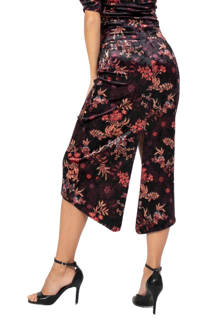 Oriental Floral Print Velvet Skirt With Curved Slit