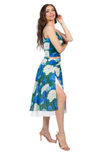 Load image into Gallery viewer, Peony Floral Crop Top With Adjustable Front Knot