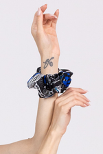 Load image into Gallery viewer, Skyline Print Scrunchie