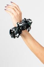 Load image into Gallery viewer, Snake Print Velvet Scrunchie