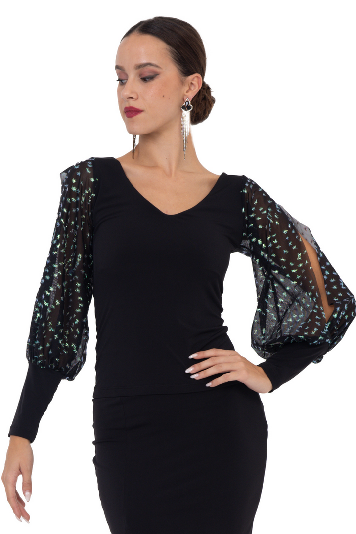 Tango Top With Mesh Sparkling Detailed Sleeves