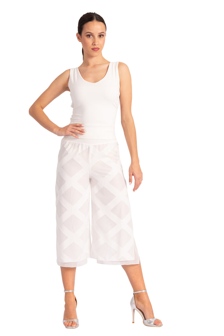 Two-layer White 3D Refief Cropped Culottes With Slits
