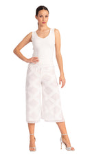 Load image into Gallery viewer, Two-layer White 3D Refief Cropped Culottes With Slits
