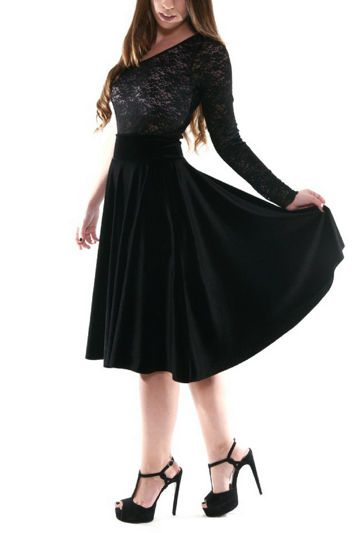 Black velvet skirt with voluminous ruffles
