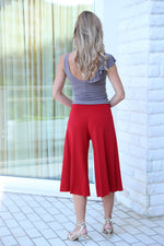 Load image into Gallery viewer, Red Cropped Culottes